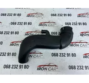 Патрубок турбины Opel Astra H Zafira B Vectra C Signum 1.9 CDTI 55561910 Патрубок турбины Opel Astra H Zafira B Vectra C Signum 1.9 CDTI 55561910