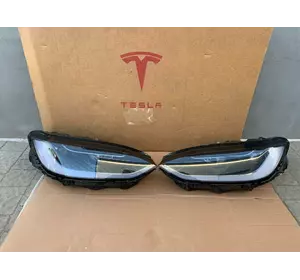 Фари лінзи Tesla Model X 2022+  1800040-00-B